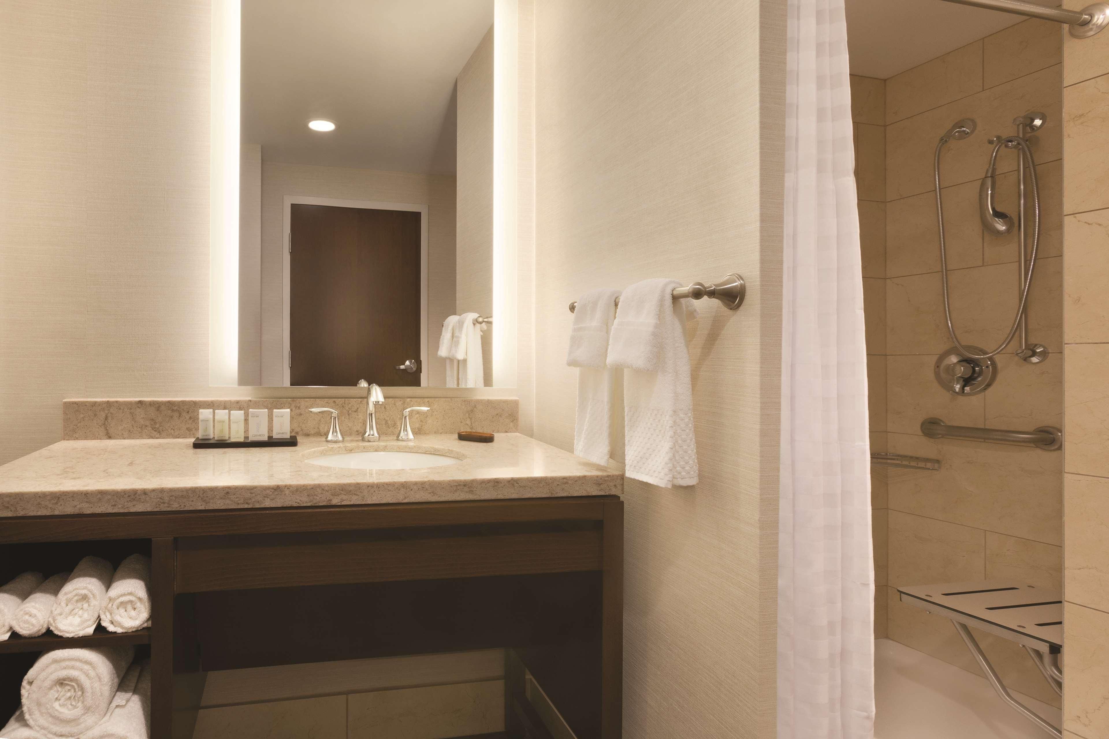 Embassy Suites By Hilton Akron Canton Airport North Canton Luaran gambar